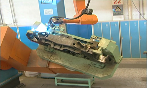 Welding of Side Wall by Robot 